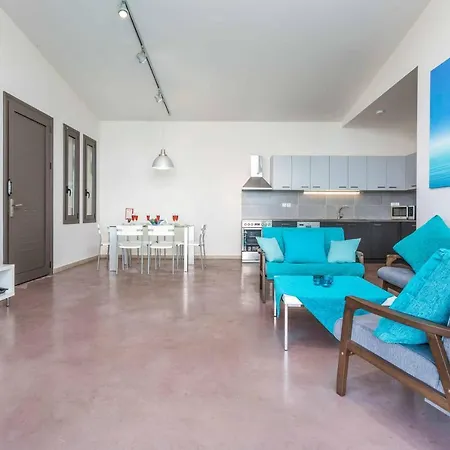 Strati 别墅 *